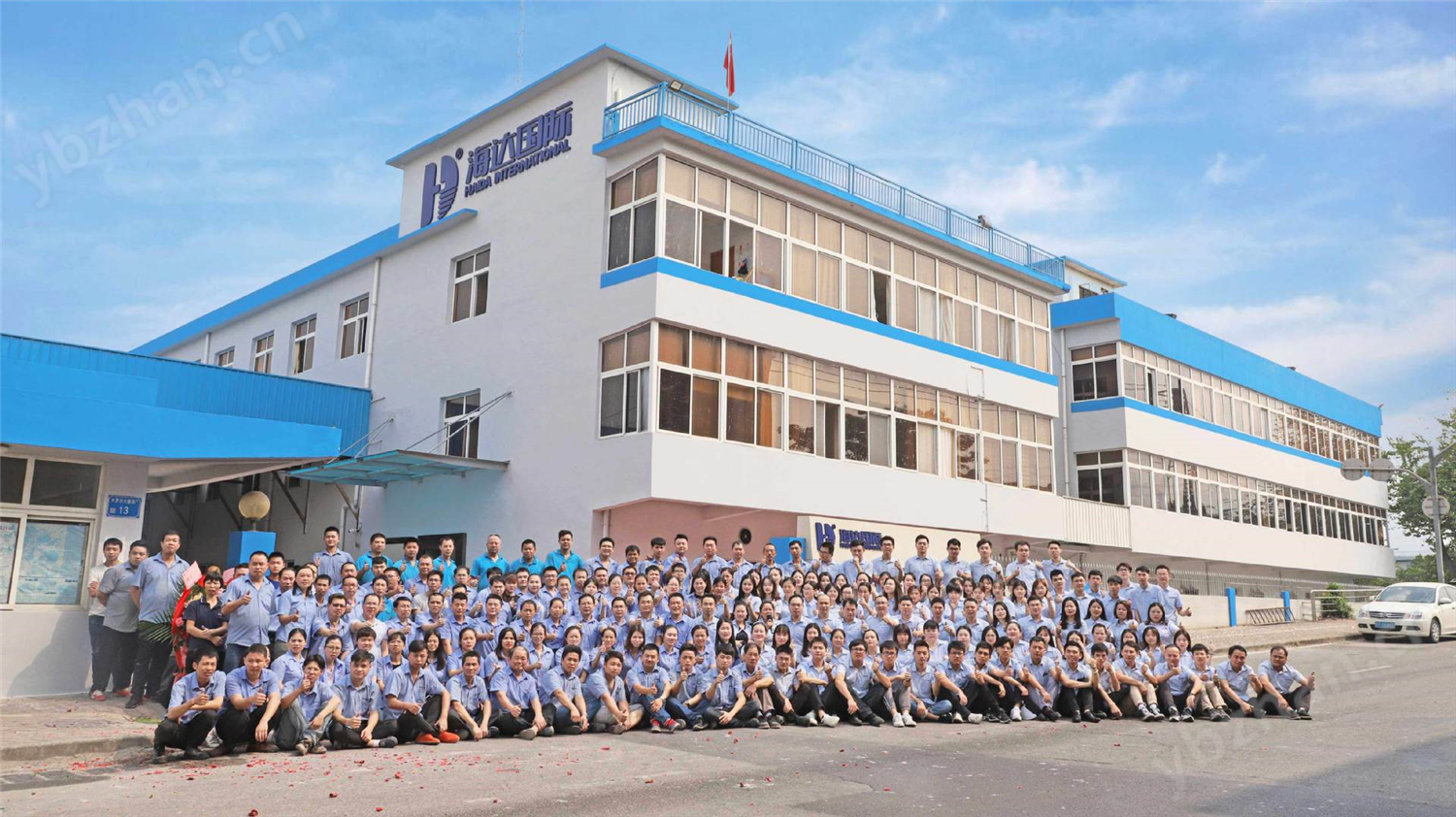 新工廠集體照